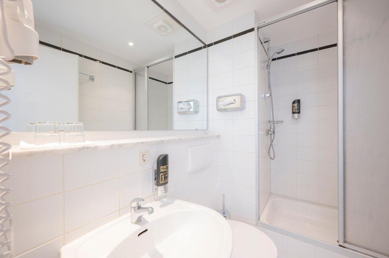 Hotel Astoria Stuttgart City Eksteriør billede