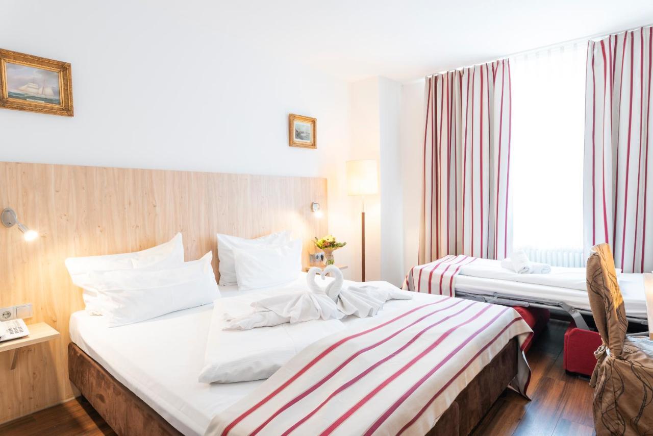 Hotel Astoria Stuttgart City Eksteriør billede